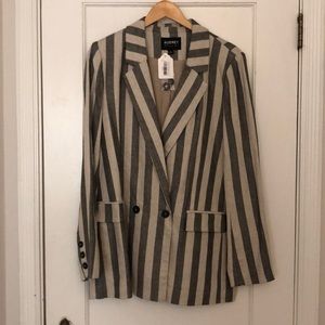 Chic pinstripe blazer